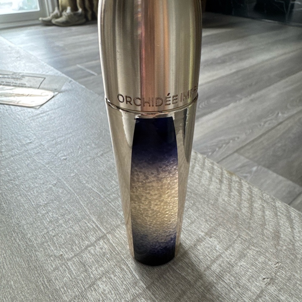 GUERLAIN Orchidée Impériale Serum - Gold and Blue
